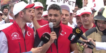 ibb-personeli-ozluk-ve-sosyal-haklari-icin-sarachanede-toplandi-KRDj8l5w.jpg