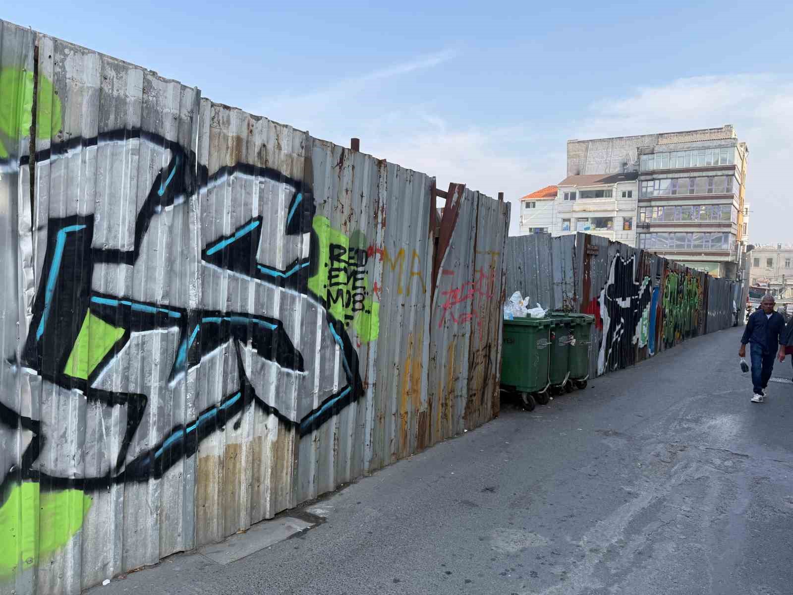 ibbnin otopark eziyeti mercan ve karakoyde esnaf dukkan kapatiyor 2 QryNL2pk