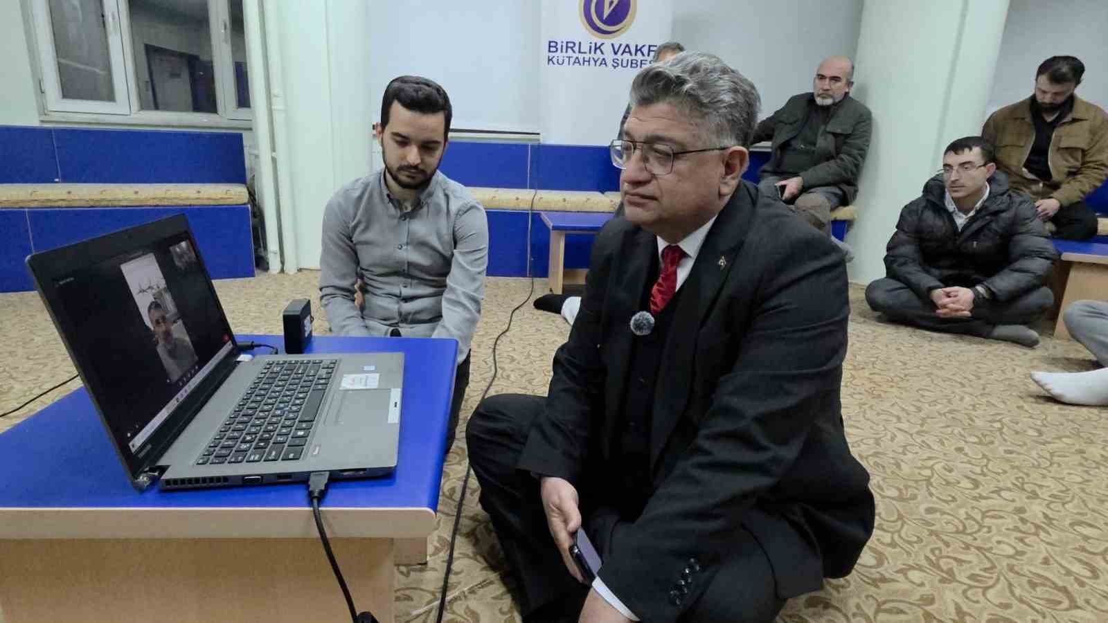 icisleri bakan yardimcisi ali celik kutahyadaki sahur programina canli baglantiyla katildi 3 V1PTDhLc