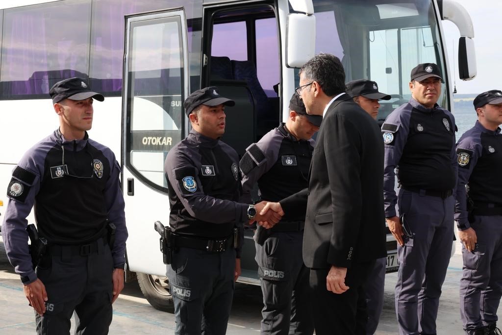 icisleri bakan yardimcisi celik deniz polisi egitim merkezinde incelemelerde bulundu 3 UkB1WqAc