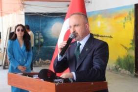 icisleri-bakan-yardimcisi-turan-sirnak-terorle-degil-kitapla-ve-basariyla-anilacak-1A3ivcE1.jpg