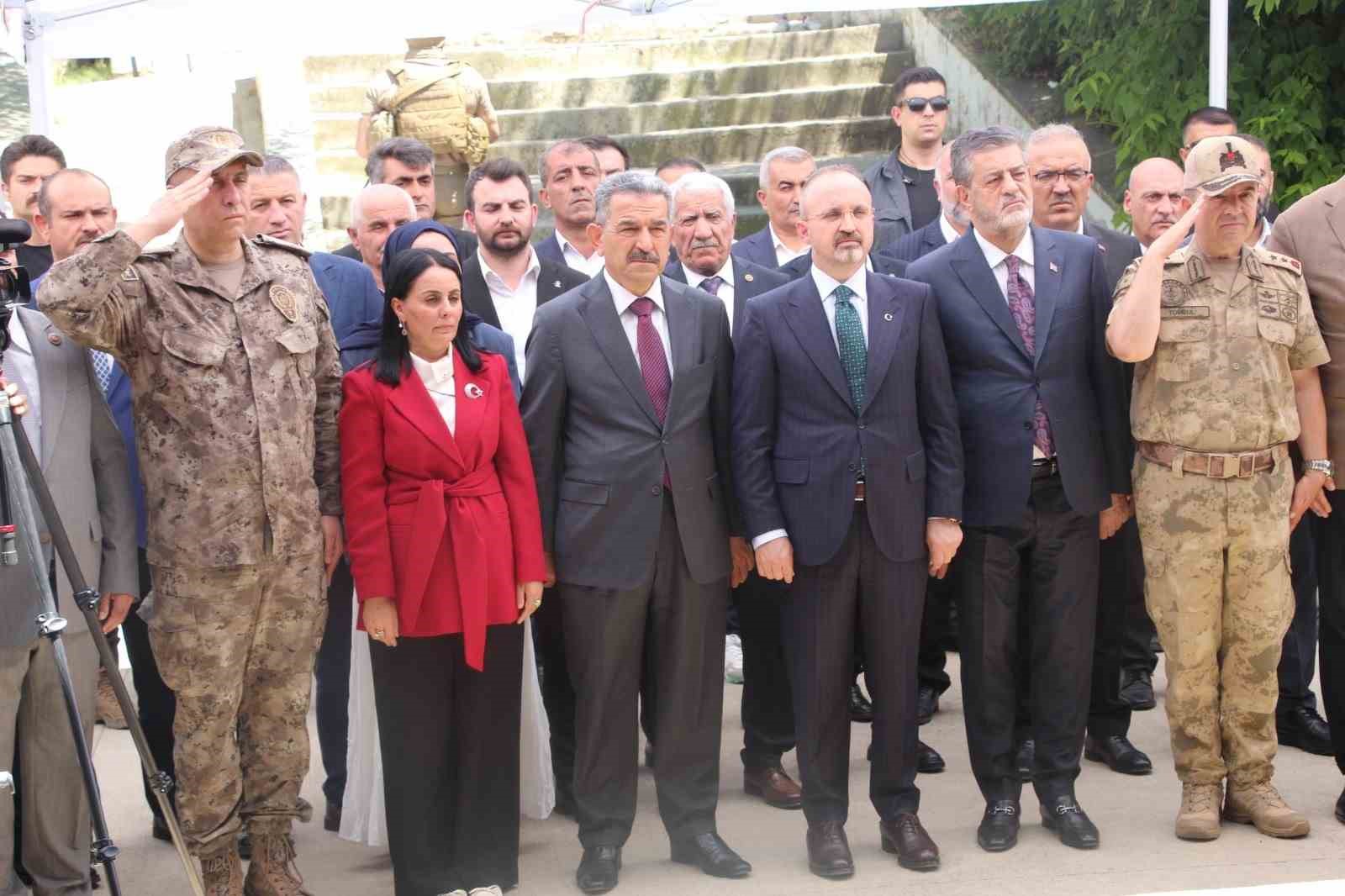 icisleri bakan yardimcisi turan sirnak terorle degil kitapla ve basariyla anilacak 2 WsX3gUMK