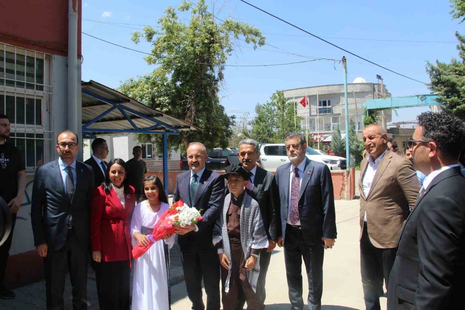 icisleri bakan yardimcisi turan sirnak terorle degil kitapla ve basariyla anilacak 9 Xq5qtiMQ