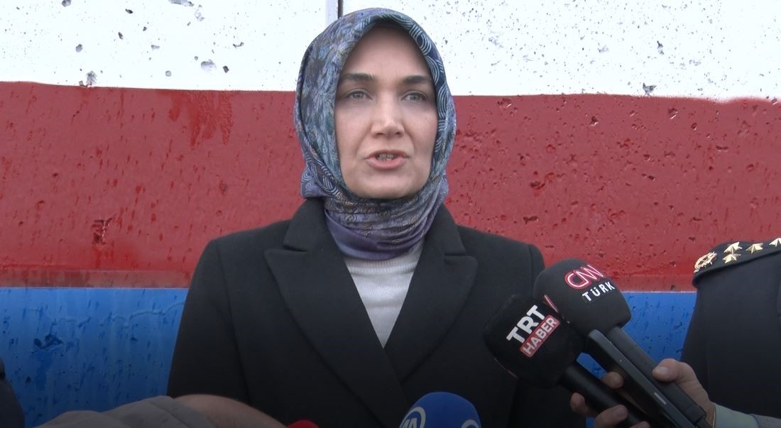 icisleri bakan yardimcisi yigitbasi sahada 313 bin 745 personelimizle buyuk bir ozveriyle calisiyoruz 0 GrWu4Cdd