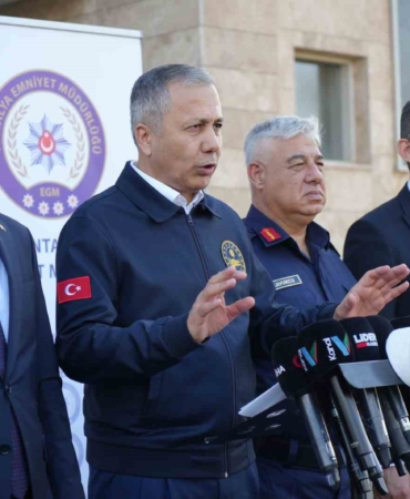 icisleri-bakani-ali-yerlikaya-uyusturucuya-savasactik-operasyonlarimizla-onlara-nefes-aldirmayacagiz-b5tEQefR.jpg