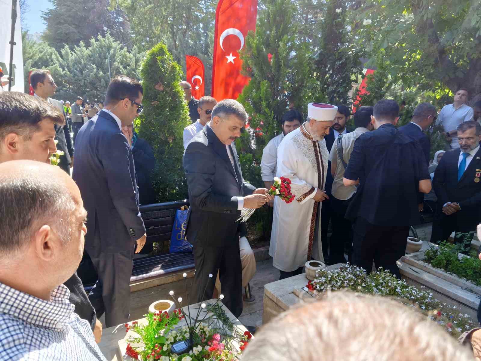 icisleri bakani ciftci 15 temmuz sehitligindeki anma programina katildi 6 TXbVKj3y