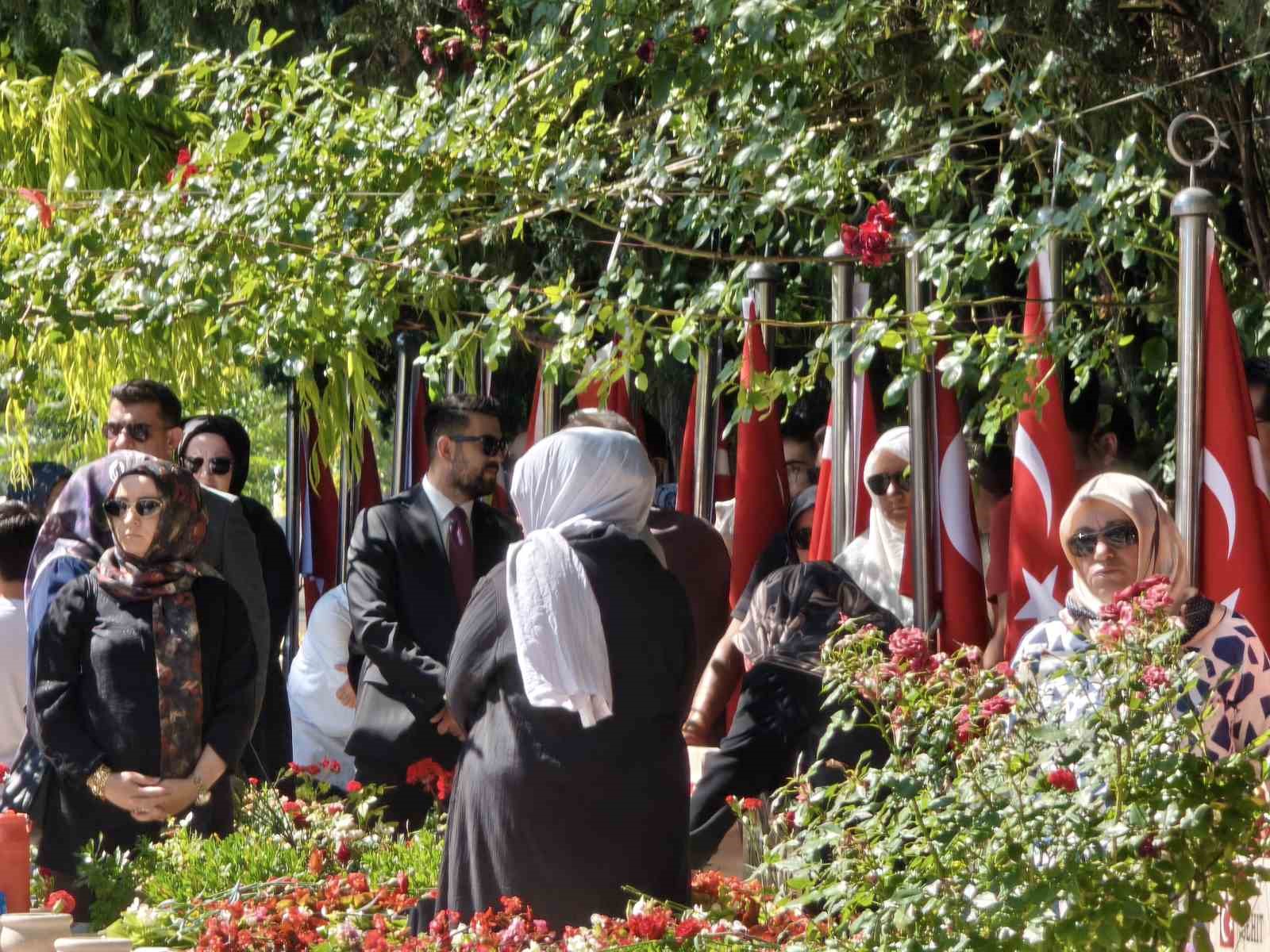 icisleri bakani ciftci 15 temmuz sehitligindeki anma programina katildi 7 7UuujLgj