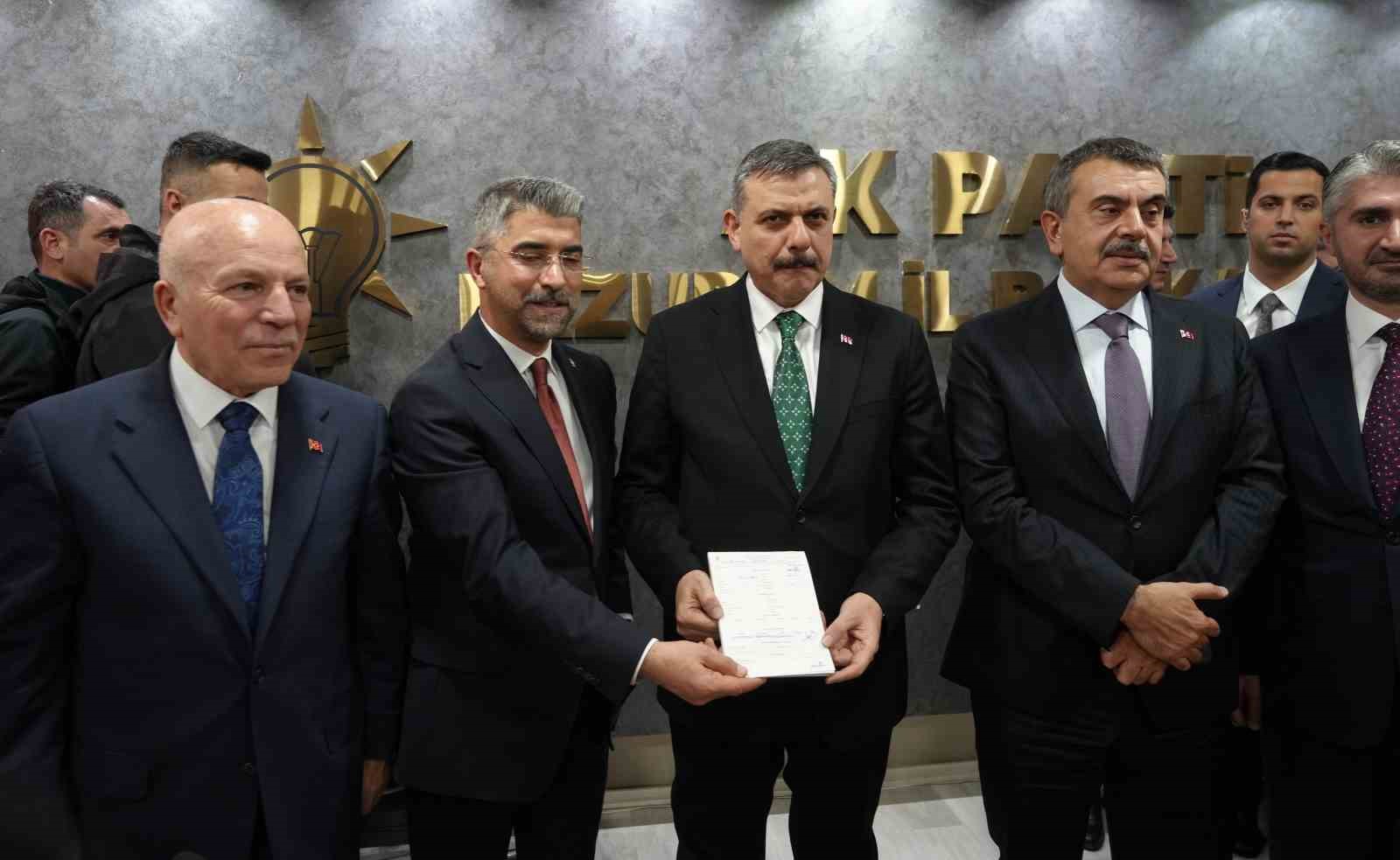 icisleri bakani ciftci ak parti uyelik giris beyannamesini imzaladi 3 3Erfgqmd