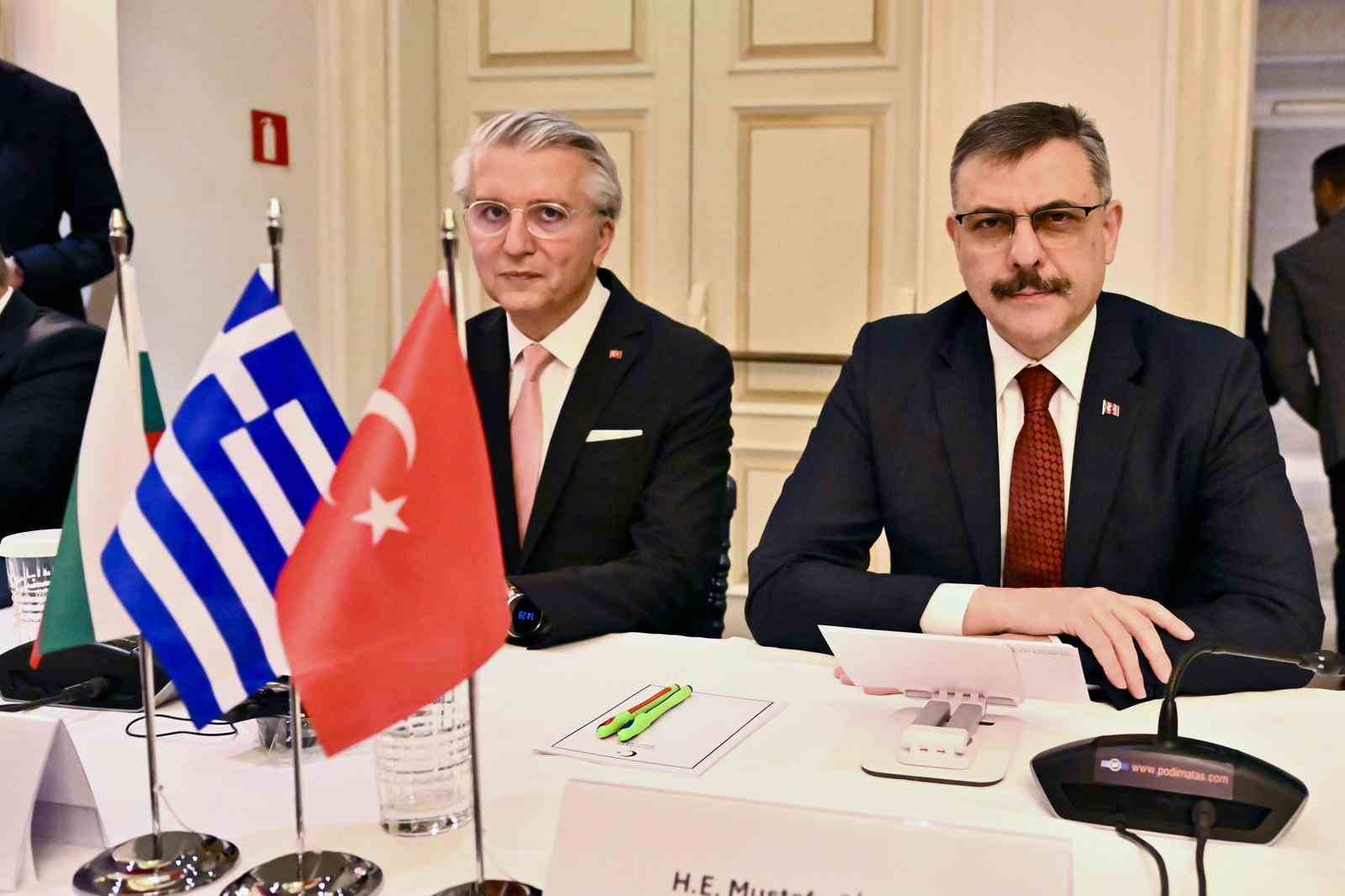 İçişleri Bakanı Çiftçi, Atina’da 5 icisleri bakani ciftci atinada 1 FjqZ8Kqc