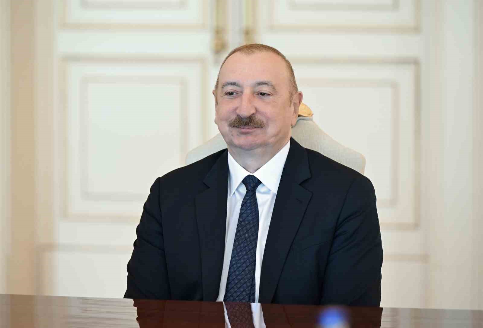 icisleri bakani ciftci azerbaycan cumhurbaskani aliyev tarafindan kabul edildi 4 bBsYhlsX