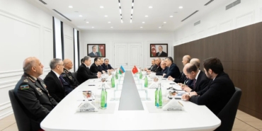 icisleri-bakani-ciftci-azerbaycanli-mevkidasi-eyvazov-ile-bir-araya-geldi-FhTMzIGh.jpg
