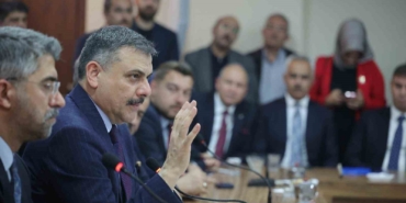 icisleri-bakani-ciftci-eser-ve-hizmet-siyasetinden-ayrilmadan-ulkemizi-her-alanda-daha-guclu-yarinlara-MQCAxZ7f.jpg