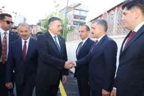 Bakan Işıkhan: "Mardin’e 560 milyon liralık çocuk ve gençlik merkezi kuruluyor" 1 thumbnail