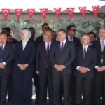 icisleri-bakani-ciftci-karsiyaka-mezarliginda-sehitligi-ziyaret-etti-WtySmupc.jpg