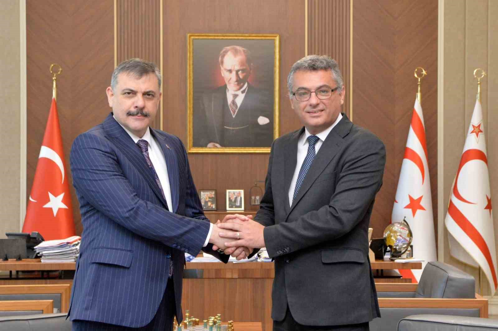 icisleri bakani ciftci kktc cumhurbaskani erhurman ile gorustu 3 mgIdRQIn