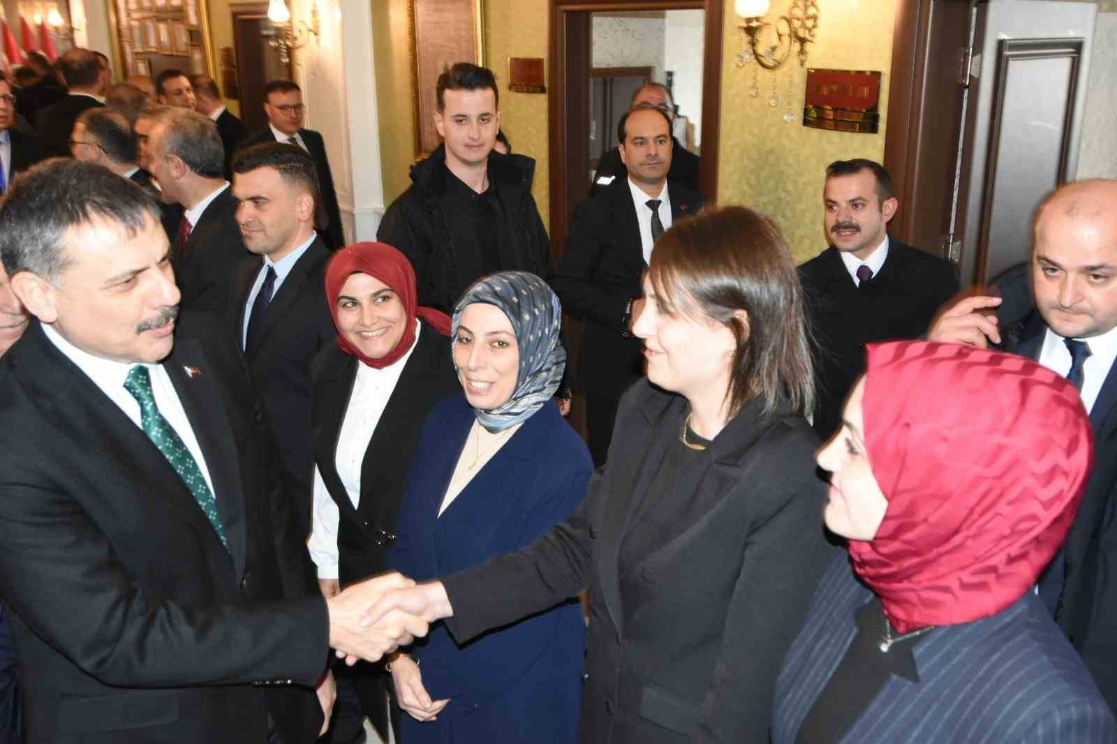 icisleri bakani ciftci ve milli egitim bakani tekin erzurumda 3