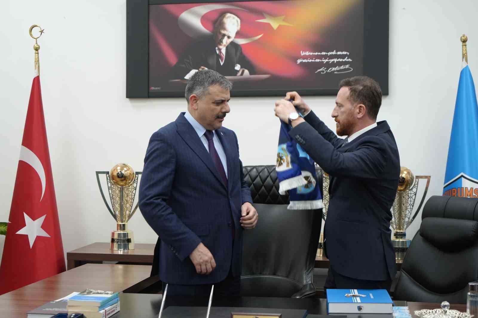 icisleri bakani ciftciden erzurumspora tebrik ziyareti 2 ma4iv8pF