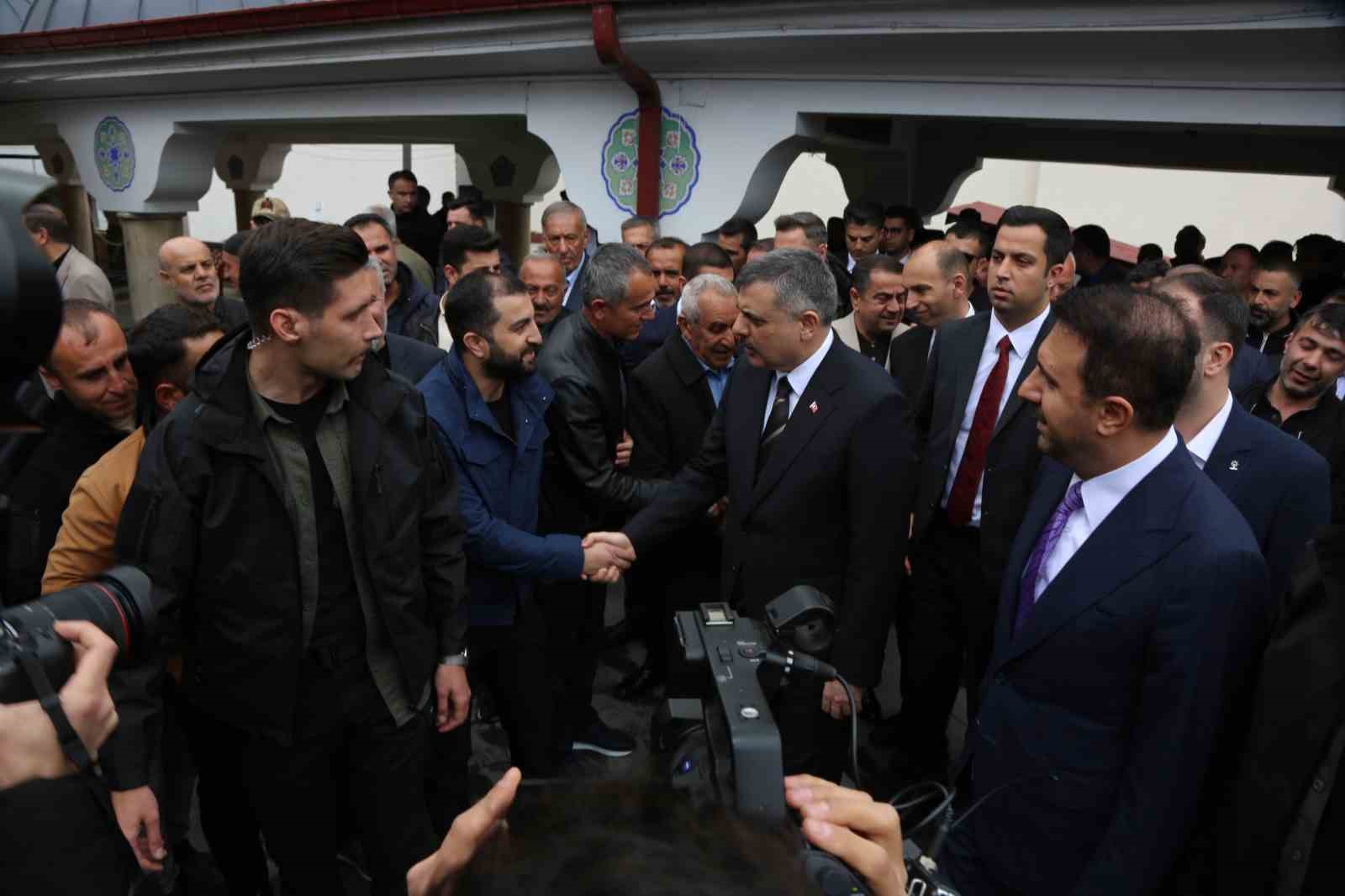 icisleri bakani mustafa ciftci bitliste ziyaretlerde bulundu 6 EObYf3uH
