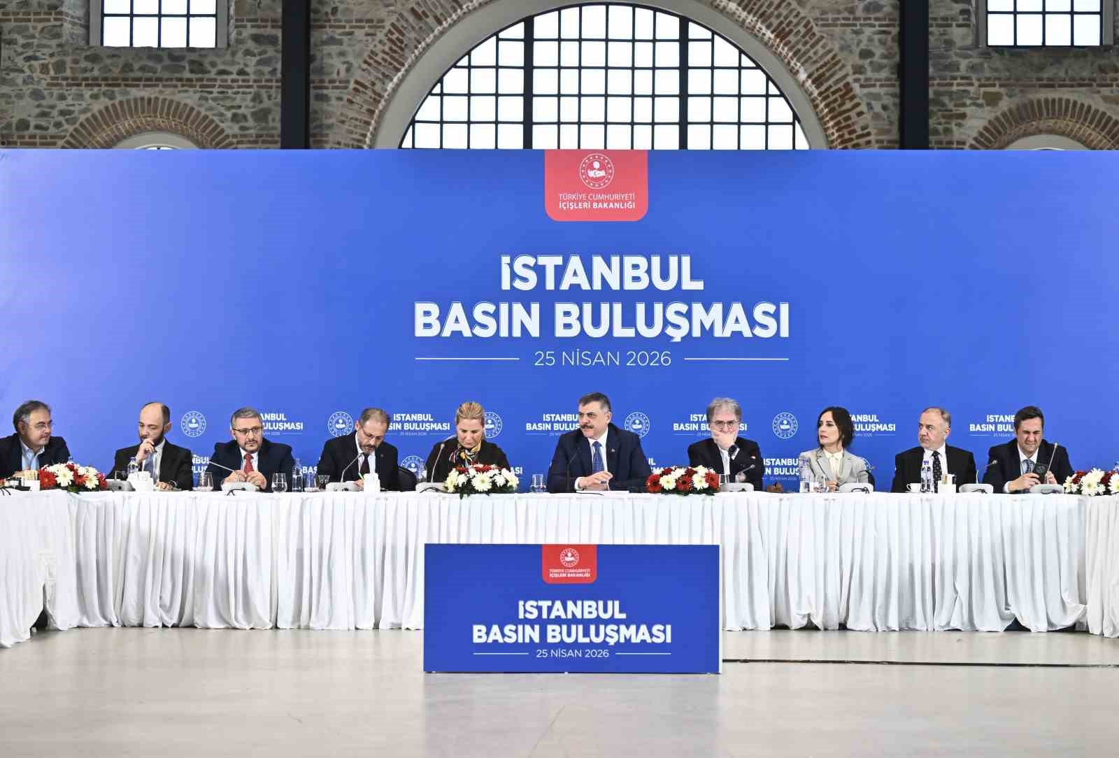 İçişleri Bakanı Mustafa Çiftçi: "Son 23 yıldaki cinayetlerin yüzde 97.2’si aydınlatıldı" 11 icisleri bakani mustafa ciftci son 23 yildaki cinayetlerin yuzde 972si aydinlatildi 7 hkt8jfcO