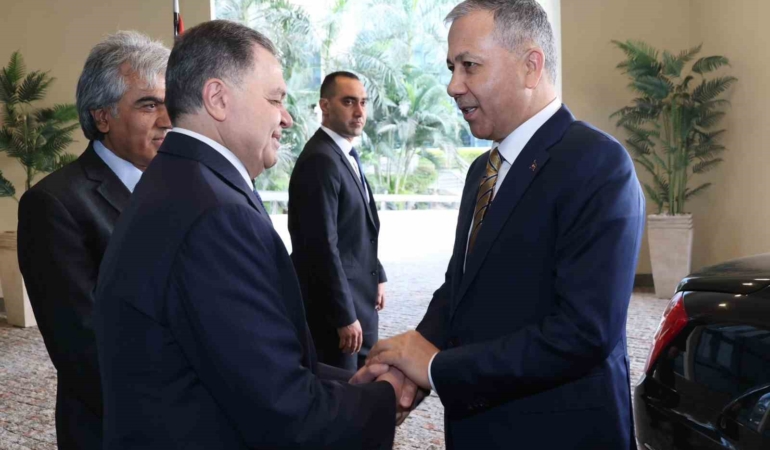 icisleri-bakani-yerlikaya-misirda-FJA4Ds7P.jpg