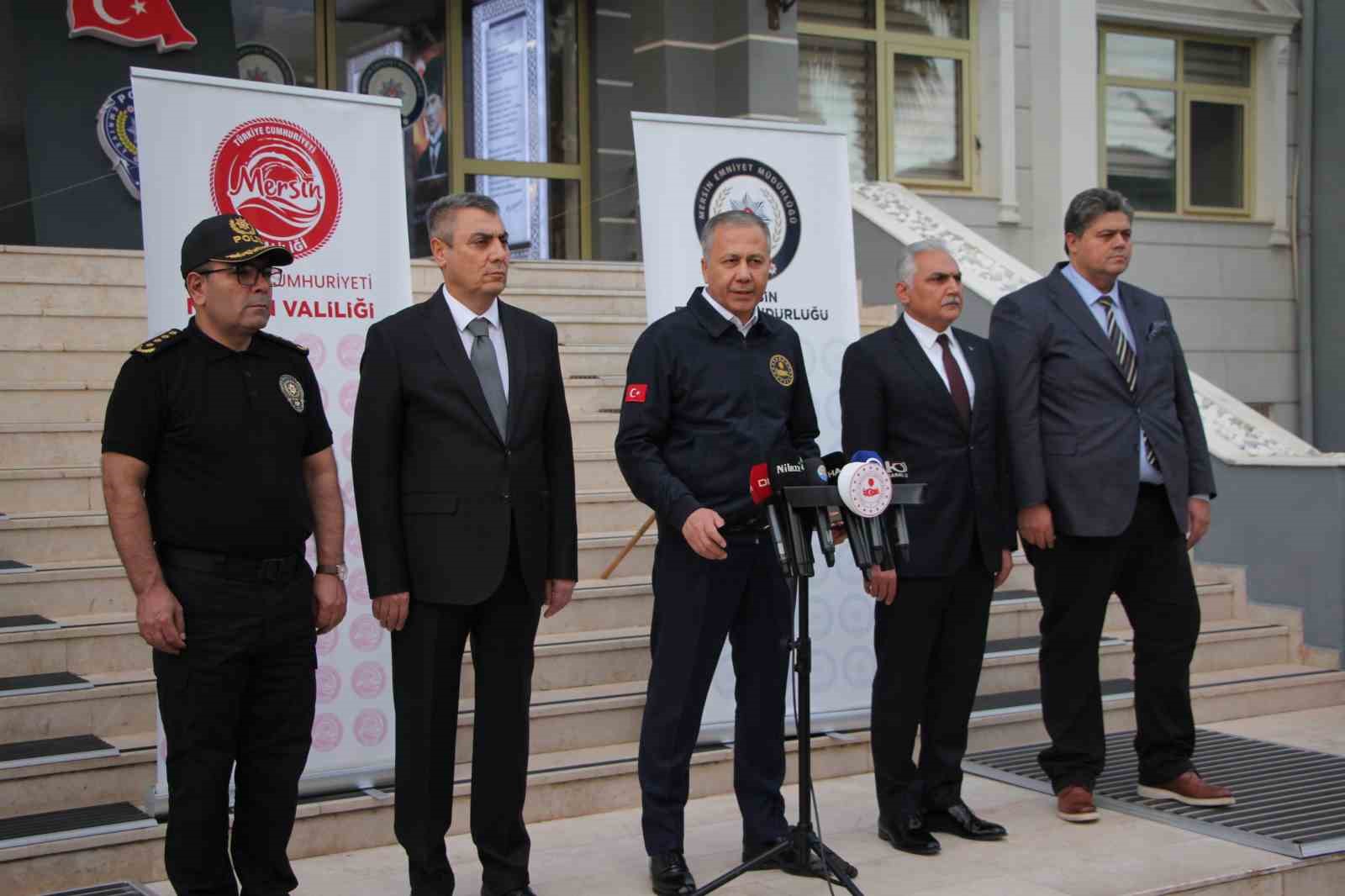 icisleri bakani yerlikaya narko kapan mersinle 3 organize suc orgutu cokerildi 370 sahis yakalandi JvRfbIE2
