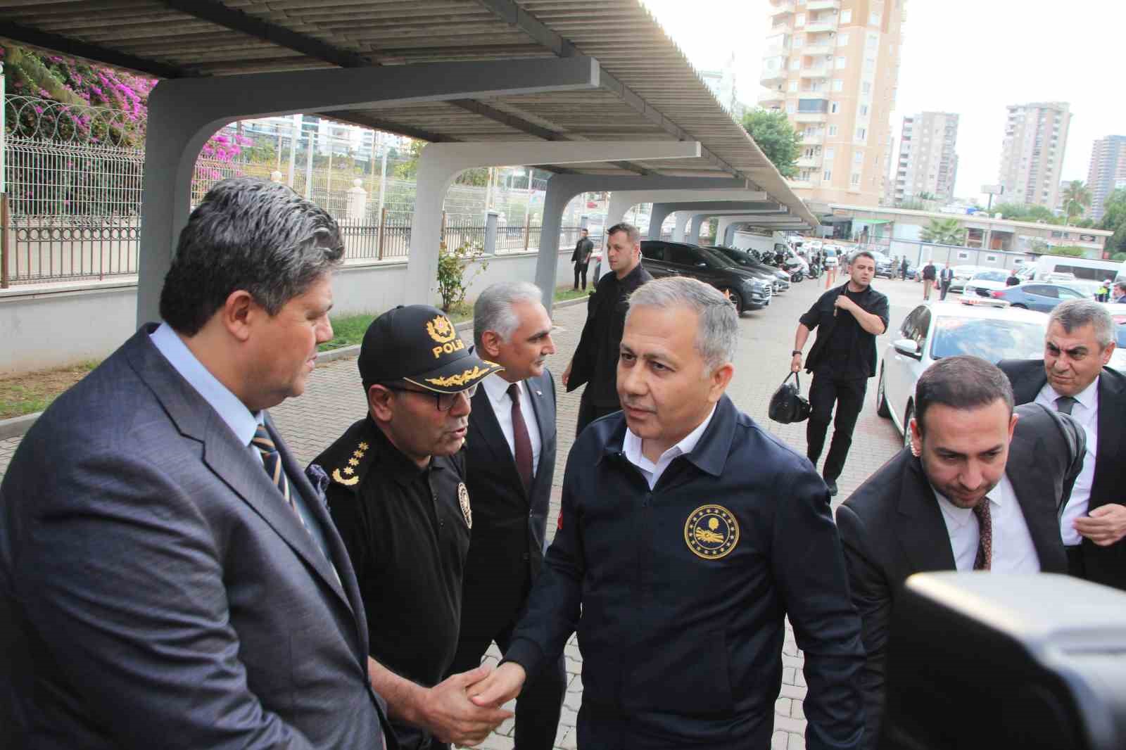 icisleri bakani yerlikaya narko kapan mersinle 3 organize suc orgutu cokerildi 370 sahis yakalandi
