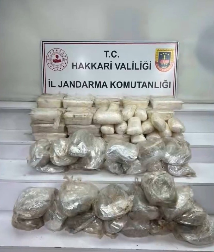 icisleri bakanligi van ve hakkaride 320 kilogram uyusturucu madde ele gecirildi 3 tceFuaXa