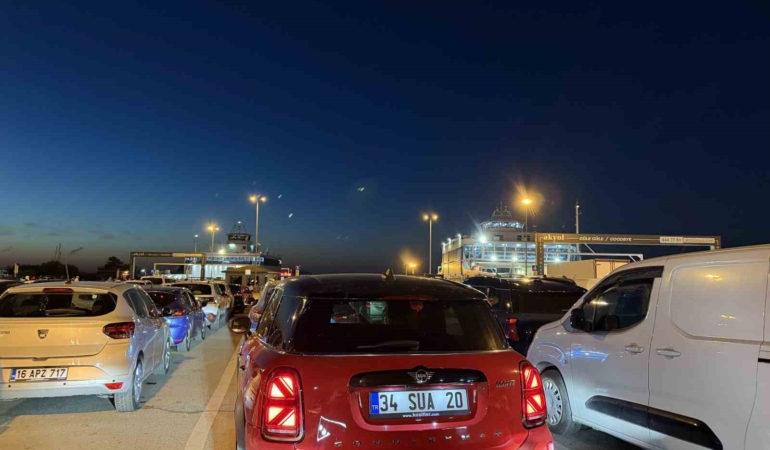 idonun-yalova-pendik-seferleri-tehirli-yapildi-ruu8S7x2.jpg
