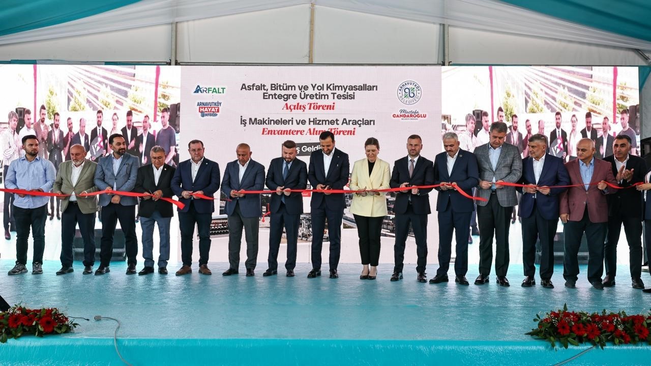 İflas eden İSFALT’a karşı AK Partili Arnavutköy Belediyesi’nden büyük hamle: ARFALT hizmete açıldı 5 iflas eden isfalta karsi ak partili arnavutkoy belediyesinden buyuk hamle arfalt hizmete acildi 1 aZ668nw6