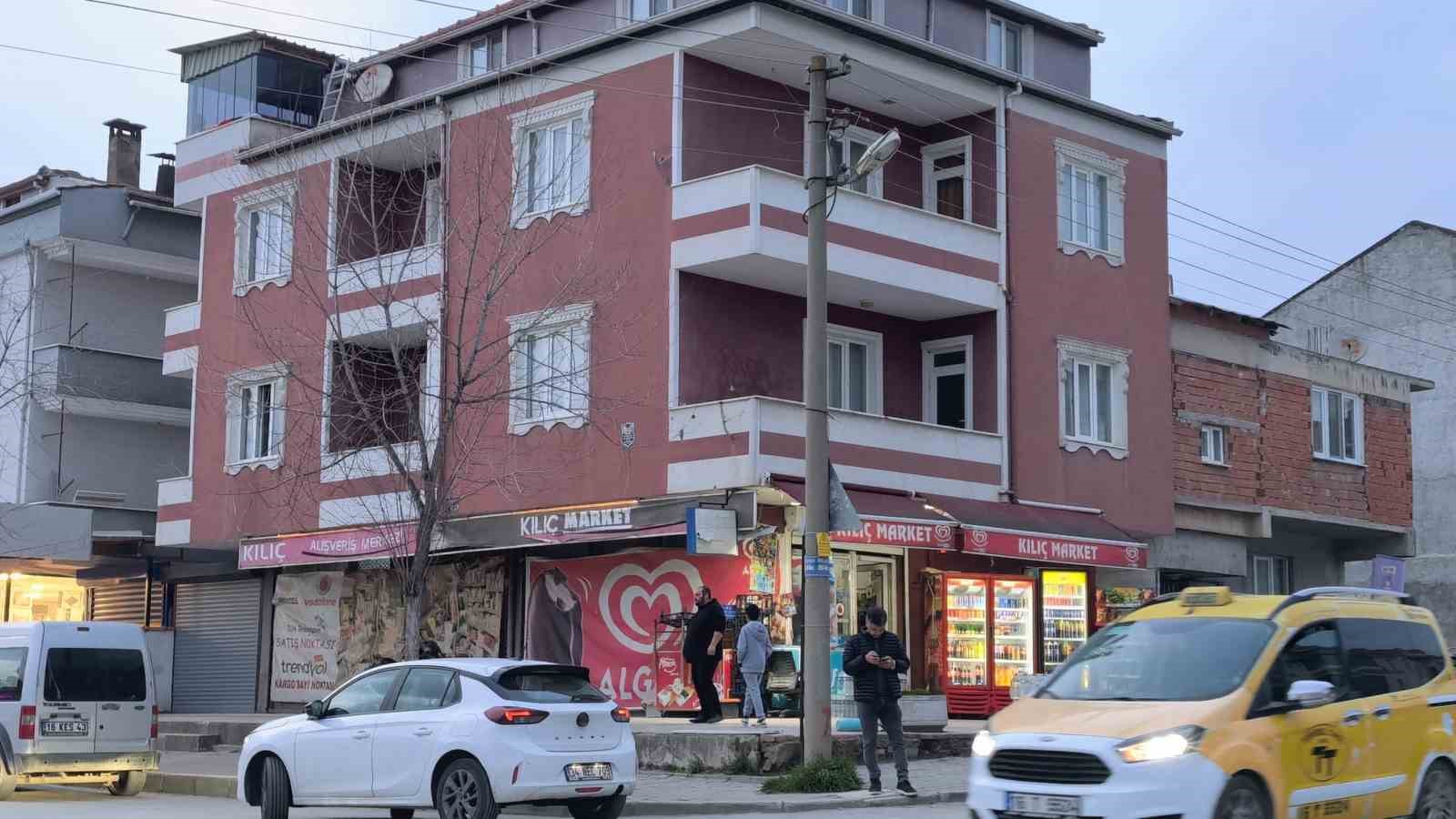 iftara dakikalar kala dehset 2 OMiGdy7v