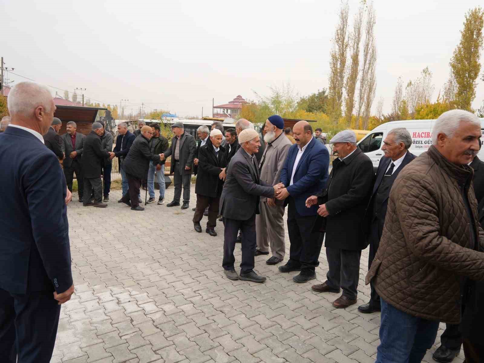 igdirda 3 aile arasindaki kan davasi barisla sonuclandi 2 rrlHBcsy