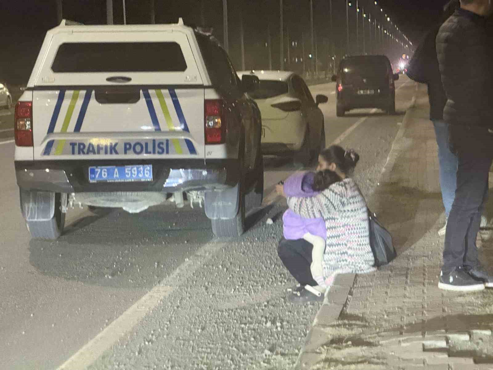 Iğdır’da otomobil sulama kanalına uçtu: Sürücü, kızı ve torunu son anda kurtuldu 4 igdirda otomobil sulama kanalina uctu surucu kizi ve torunu son anda kurtuldu 0 43ITXz25