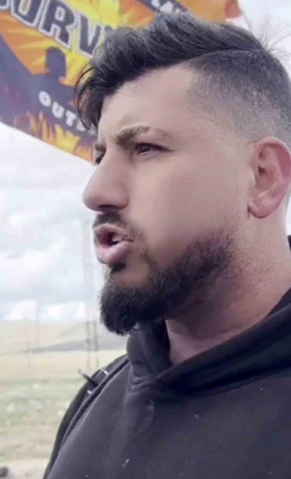 igdirdan istanbula yurudu survivor hayali kapidaki gorevlilere takildi 2