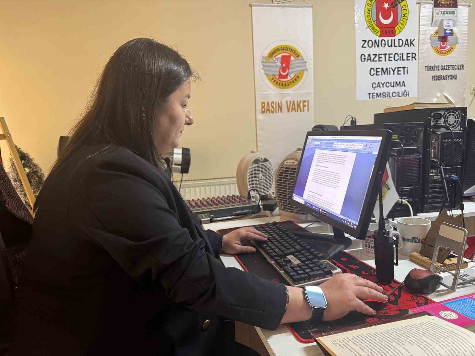 iha muhabiri hem isini yapti hem de en cok kitap okuyarak odullendirildi 1 A2XEhePA