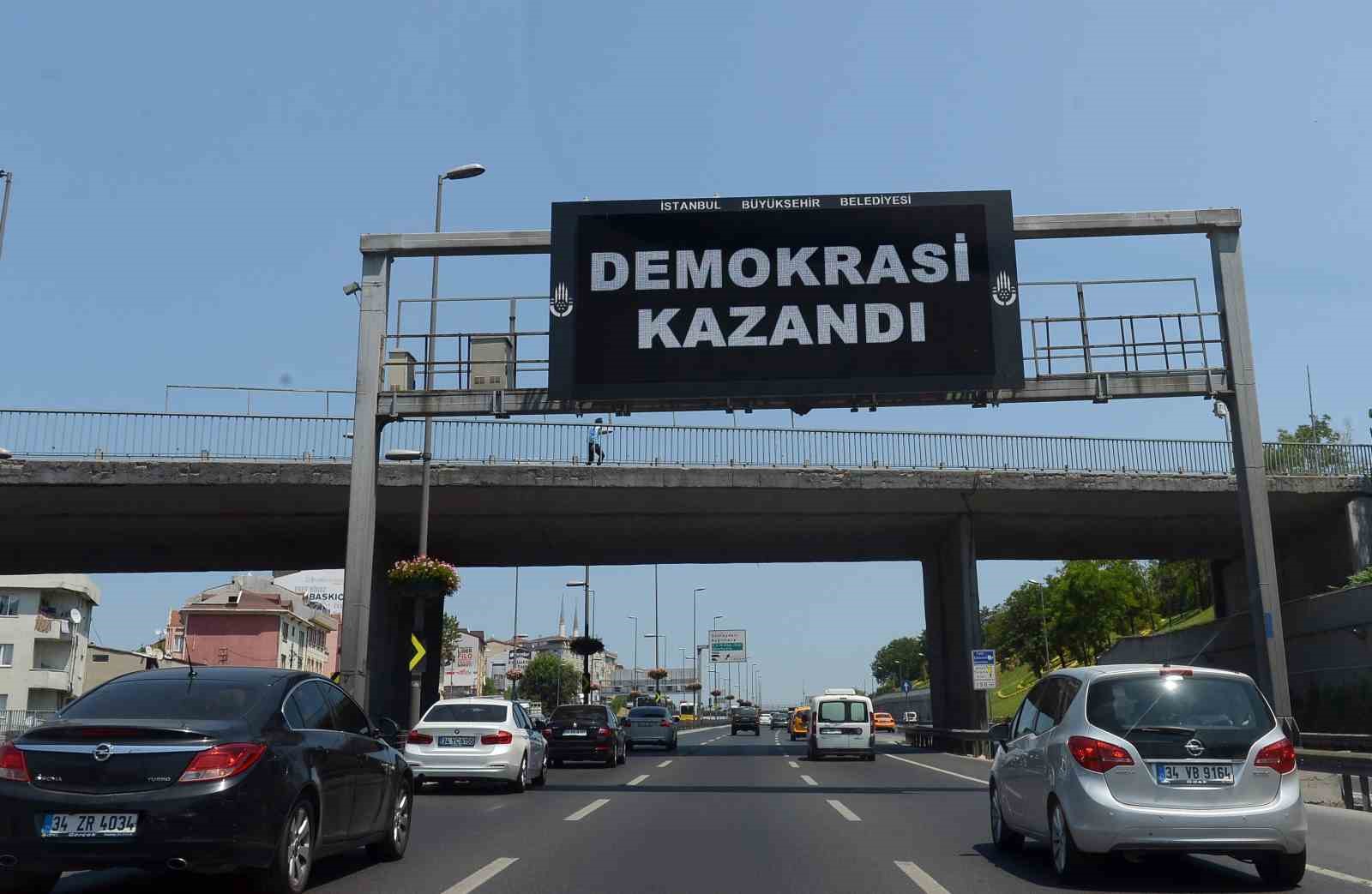 ihanin 15 temmuz gecesinden hafizalara kazinan fotograflari sergileniyor 6 cRZgHcz4
