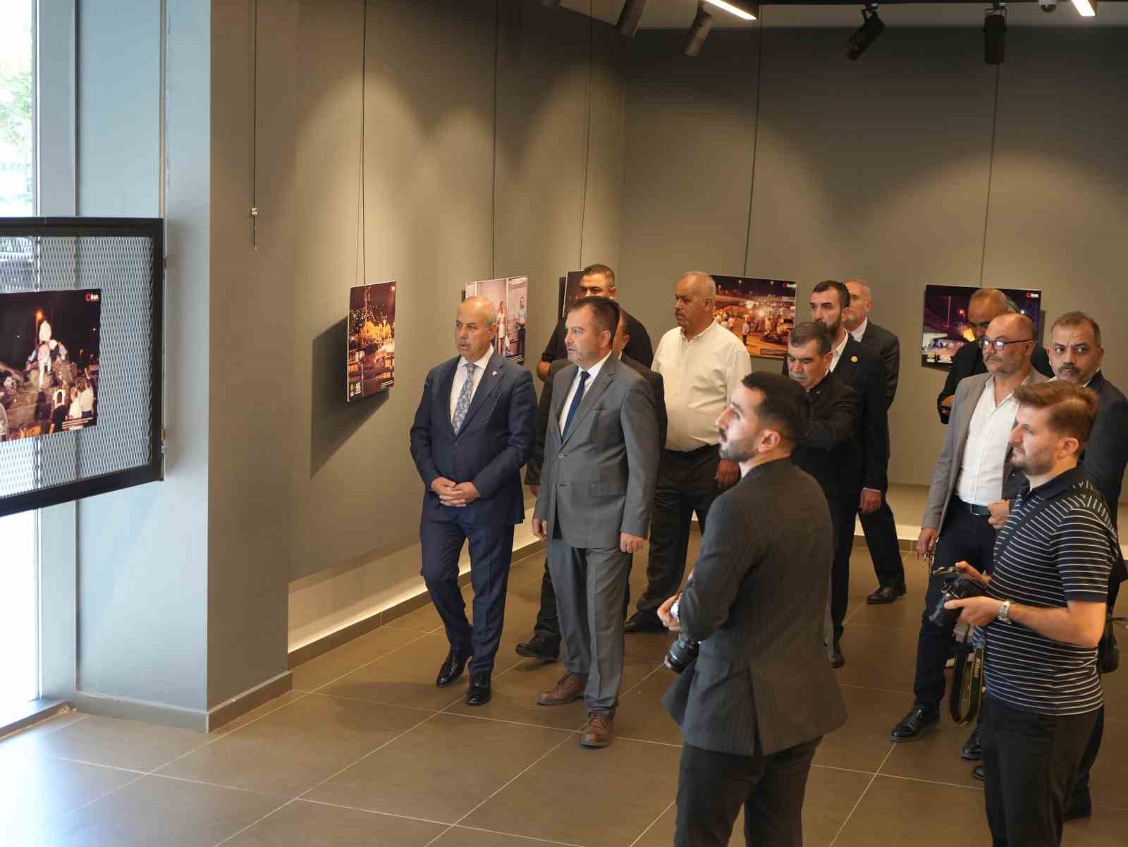 İhlas Haber Ajansı Gaziantep’te 15 Temmuz sergisi açtı 11 ihlas haber ajansi gaziantepte 15 temmuz sergisi acti 7 ipAXswT4