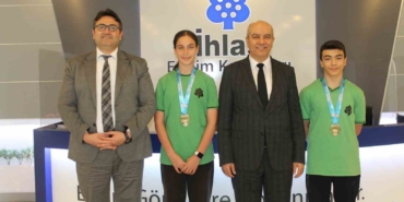 ihlas-koleji-ogrencilerinden-karatede-cifte-sampiyonluk-6bj6u6JA.jpg