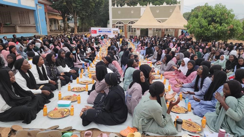ihlas vakfi ramazan ayinda yurt ici ve yurt disi yardim faaliyetlerini surduruyor 9 yUAtnuLR
