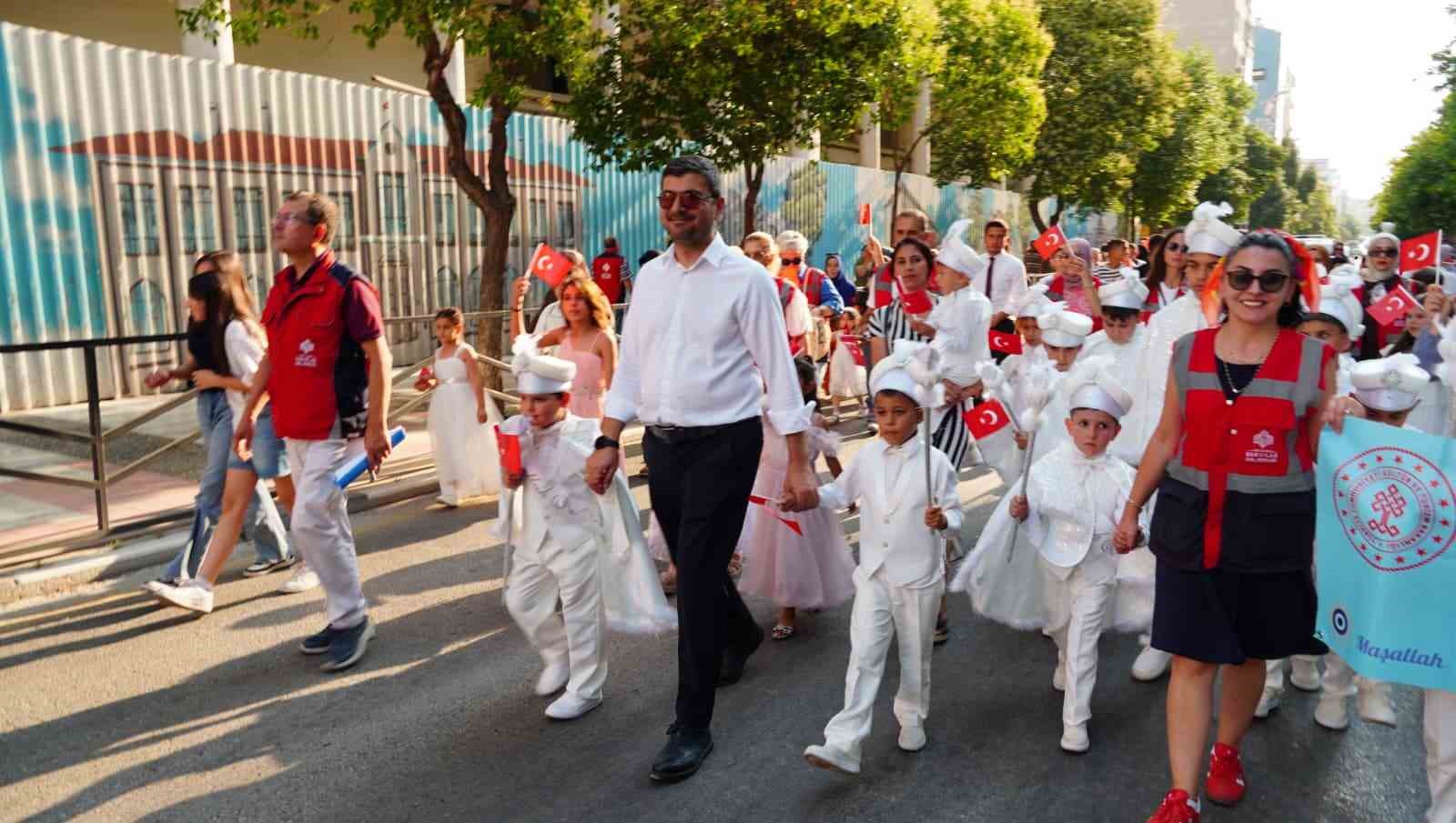 ii beyazitin 530 yillik hayir sarti manisada yerine getirildi 4 GdebgcPc