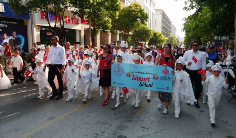 ii-beyazitin-530-yillik-hayir-sarti-manisada-yerine-getirildi-S7aqTrfW.jpg