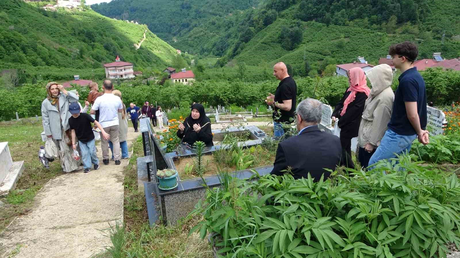 İki asırlık gelenek çocukların bayram sevincine dönüşüyor 11 iki asirlik gelenek cocuklarin bayram sevincine donusuyor 7 nGvaCDXD