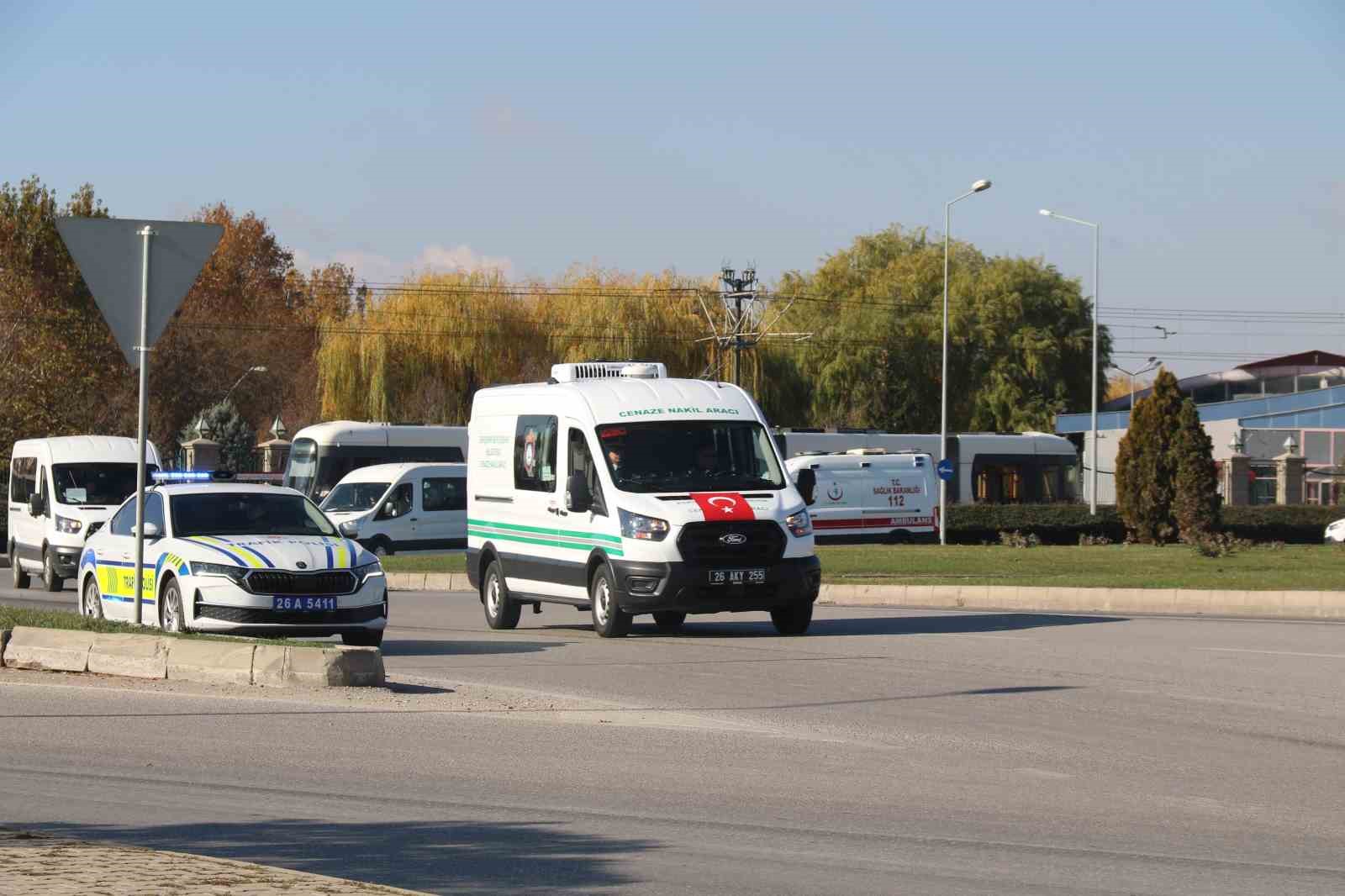 iki hava sehidi ucakla eskisehire getirildi 1 qKwCAnWG