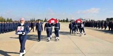 iki-hava-sehidi-ucakla-eskisehire-getirildi-yhAYJvLB.jpg
