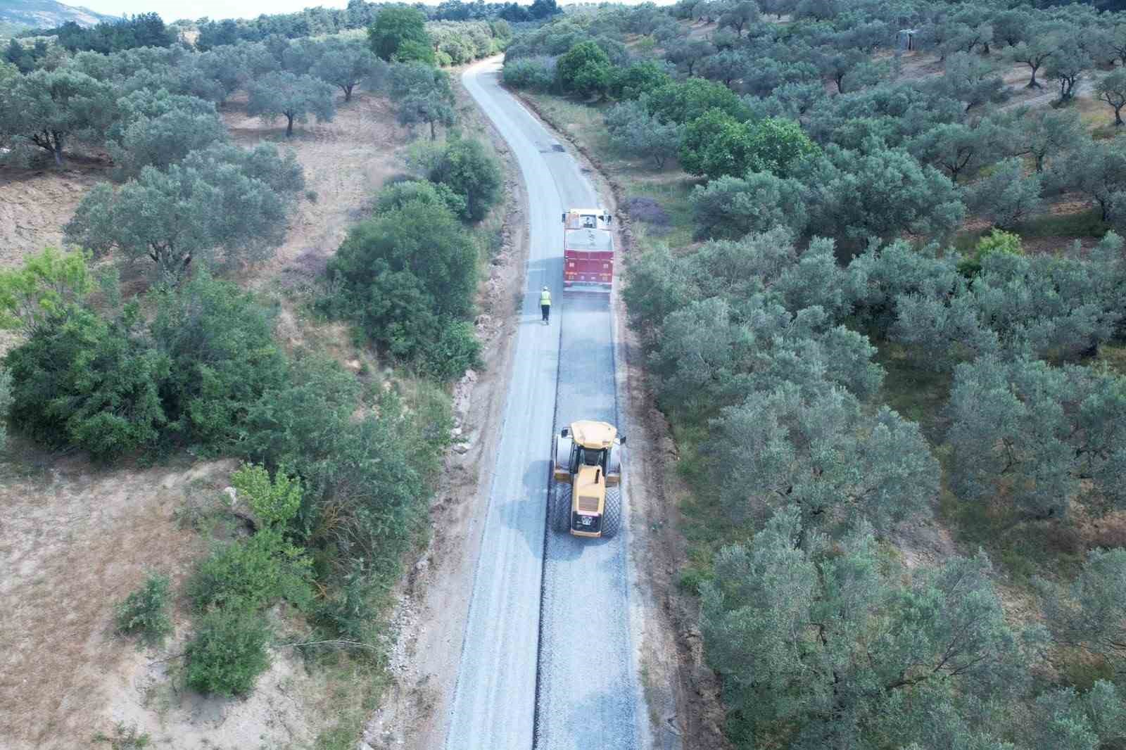 İki köy birbirine asfalt yolla bağlanıyor 7 iki koy birbirine asfalt yolla baglaniyor 3 2FdlNsqG