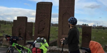 iki-ogretmenden-van-golu-cevresinde-423-kilometrelik-bisiklet-turu-tlNErDCp.jpg
