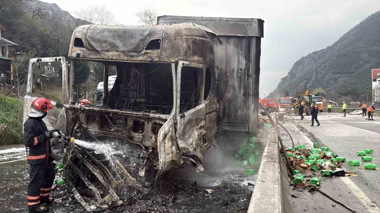 iki tir carpisti d 650 savas alanina dondu 9 LdOJpX3w