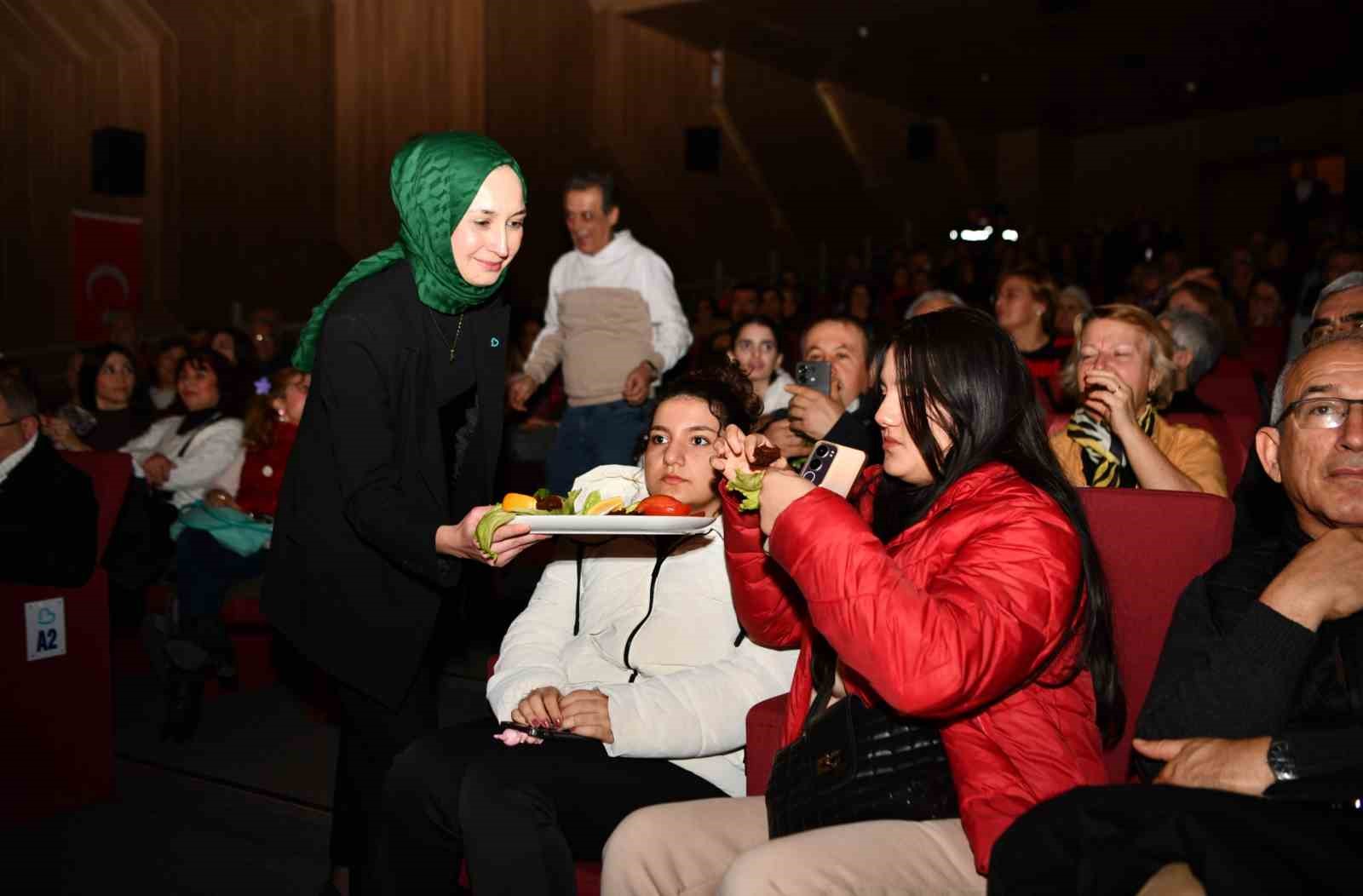 iki unesco gelenegi dunyada ilk kez ayni sahnede 4
