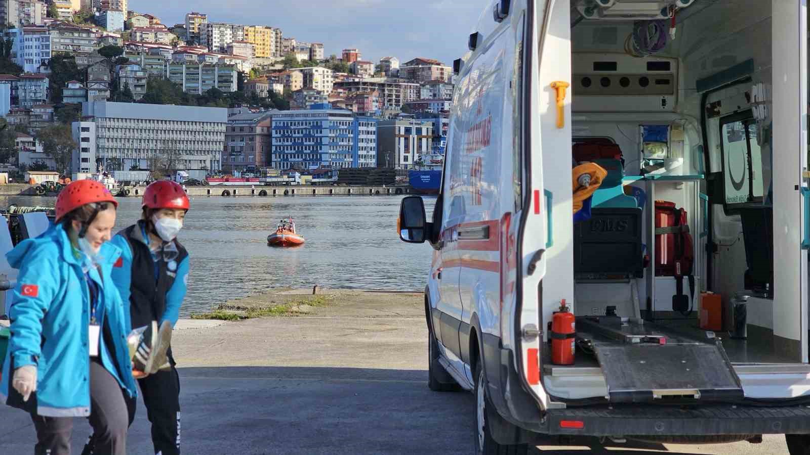 iki yil once gemi facialarinin yasandigi zonguldakta gemi kazasi tatbikati duzenlendi 3 rzUbDRXj