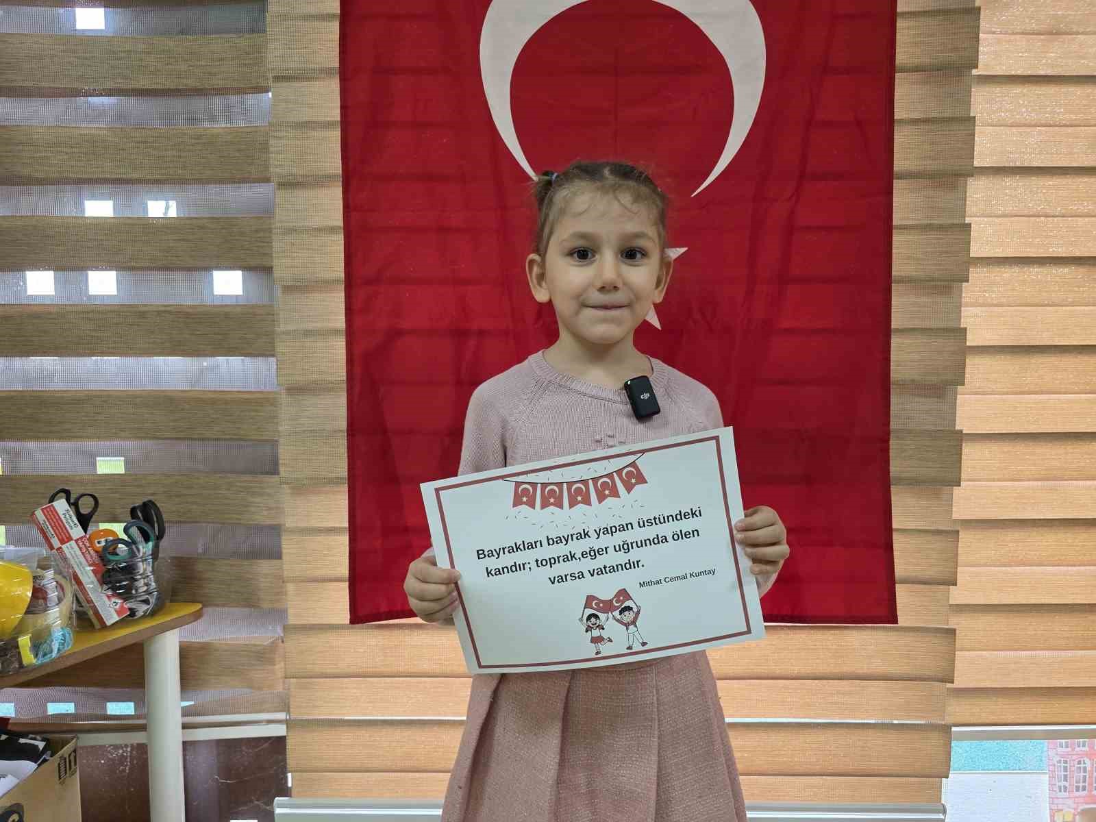 ikinci donem bayrak sevgisi temasiyla basladi 3 nG9IP8ir