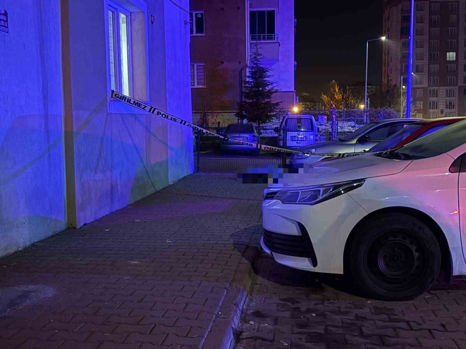 ikinci kattan dusen yasli kadin hayatini kaybetti 5 UED43wFV